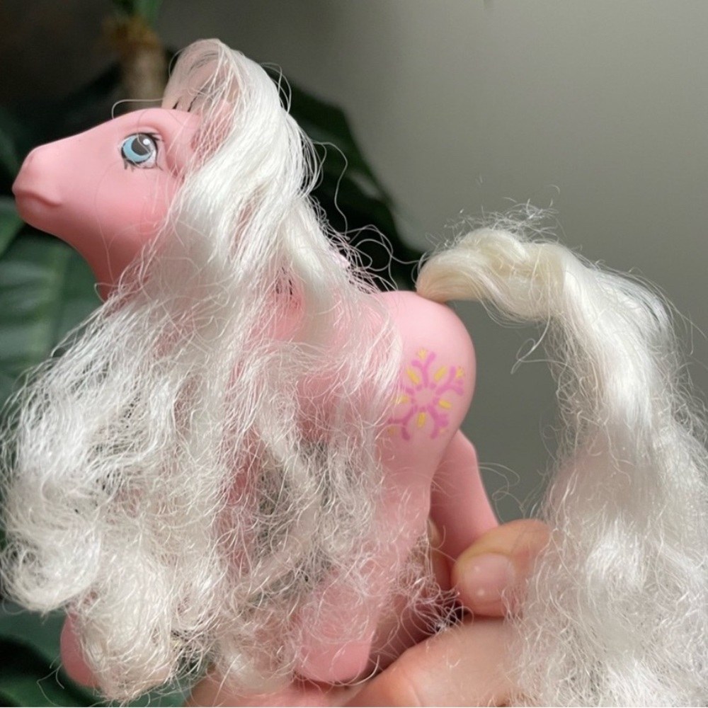 G1 MY LITTLE PONY- Flutter Honeysuckle Winger MLP Pink Flower Pegasus -1986
